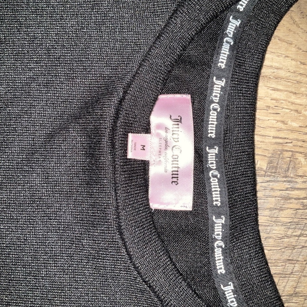 Juicy Couture Black Sleep Tee size Medium - Picture 2 of 5